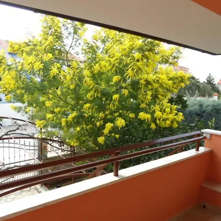 In With Terrace, Air Conditioning, Wifi, Washing Machine 3360-1 Banjole