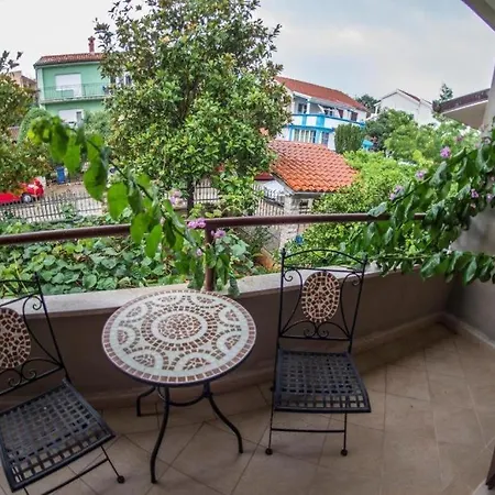 In With Terrace, Air Conditioning, Wifi, Washing Machine 3360-1