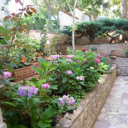 Apartament In With Terrace, Air Conditioning, Wifi, Washing Machine 3360-1 *