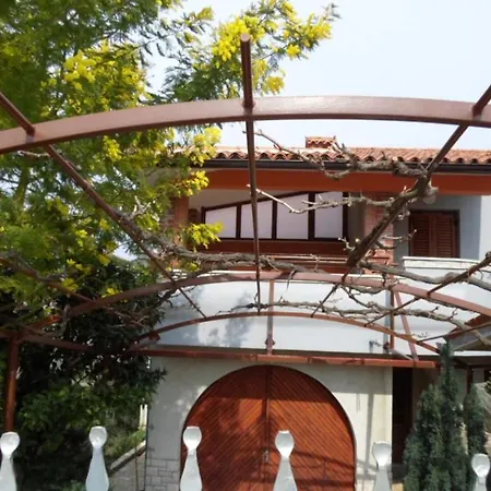 In With Terrace, Air Conditioning, Wifi, Washing Machine 3360-1 * Banjole