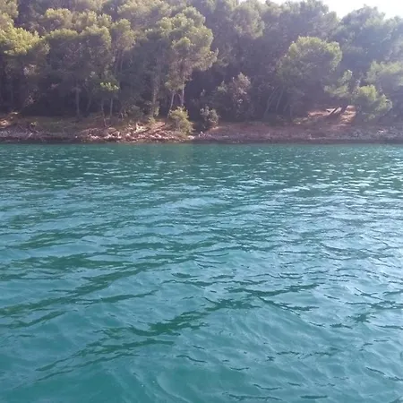 Apartament In With Terrace, Air Conditioning, Wifi, Washing Machine 3360-1 Banjole